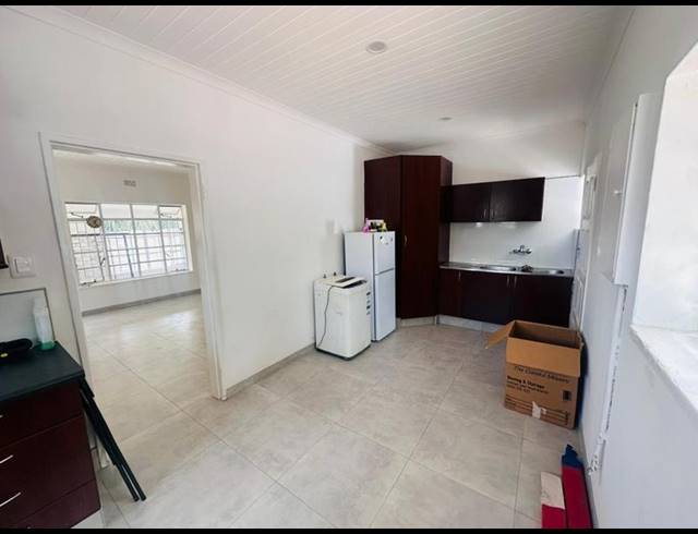 5 BEDROOM HOUSE FOR SALE IN WYCHWOOD